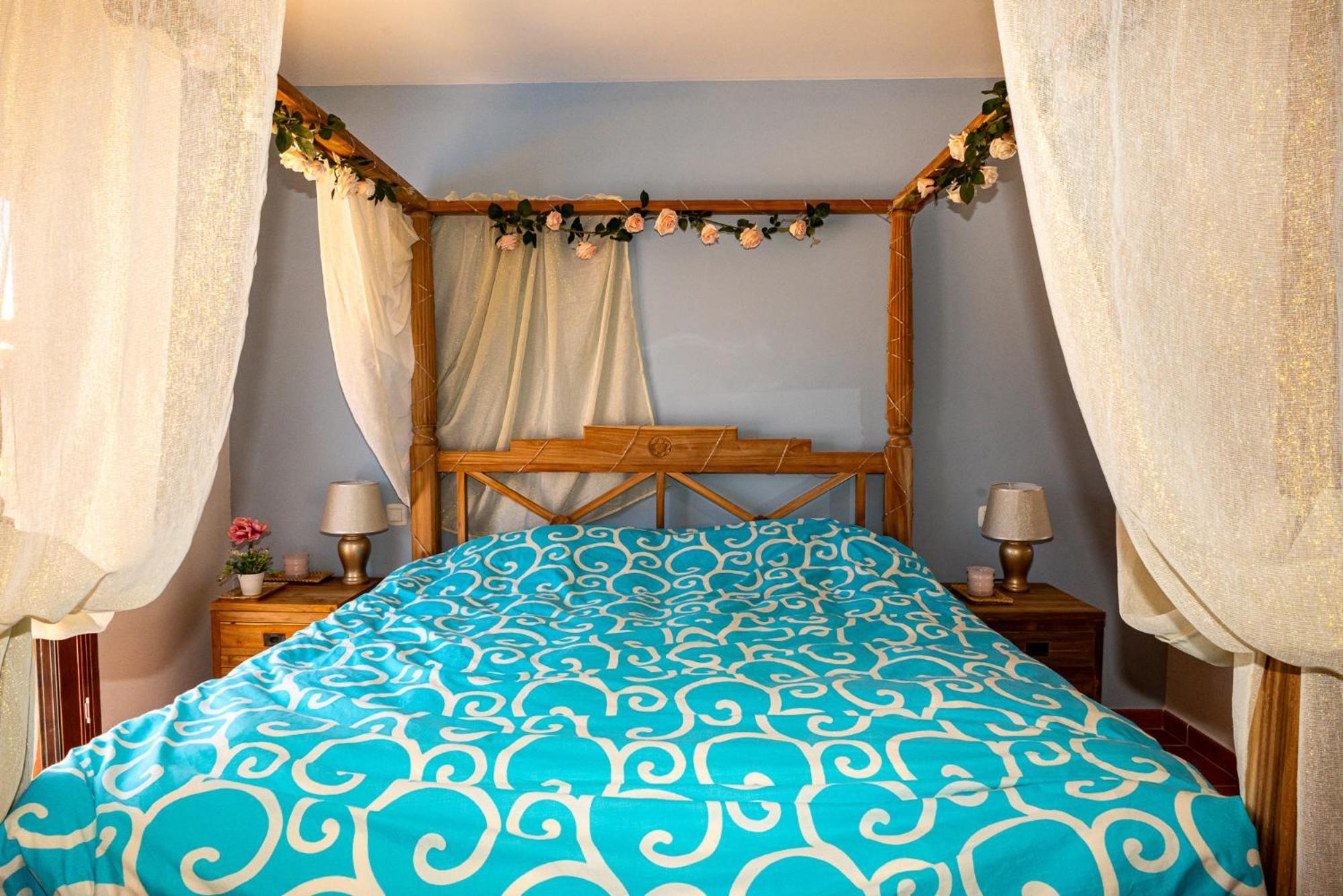 Villa Oceana - Cliffside Retreat Costa De Antigua Dış mekan fotoğraf